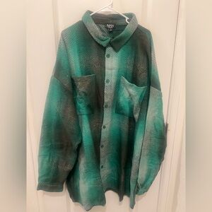 Boohoo Green and Black Plaid Jacket. NWT. Big and Tall